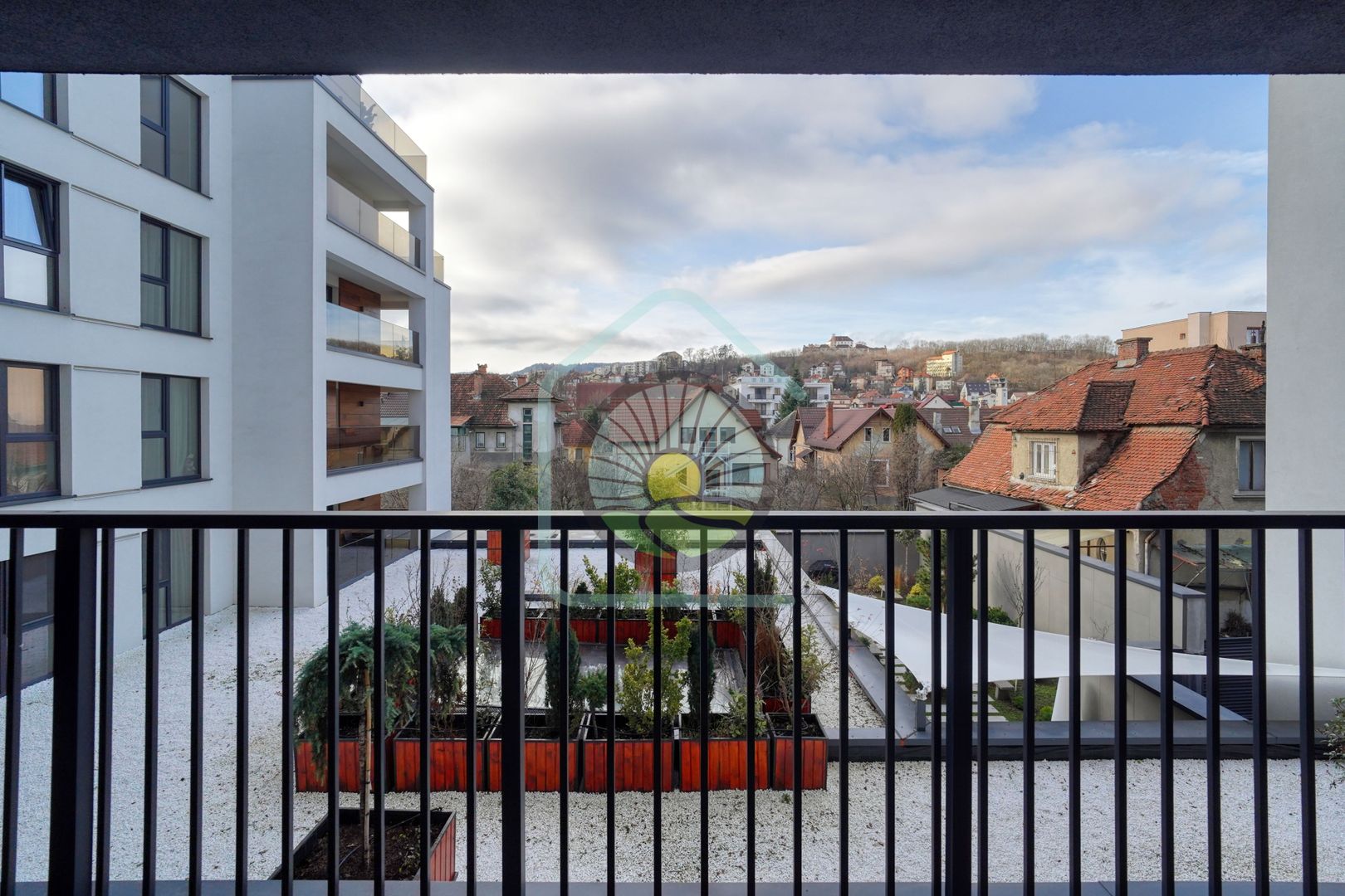 APARTAMENT CU 2 CAMERE SI 2 BAI-COSMOPOLIT - Poză 25