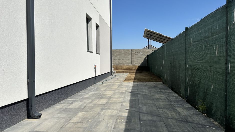 Design Ultramodern | Pompa de caldura | 131 mp, 4 bai | Langa Padure - Poză 14