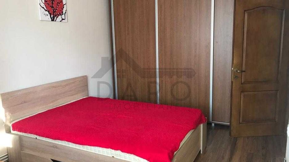 De vanzare apartament 2 camere - Poză 4