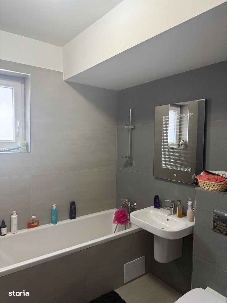 🏠 Apartament 2 camere decomandat – Apărătorii Patriei, Str. Orgu Tăna - Poză 11