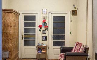 CASĂ CLASICĂ DE VANZARE CU POTENȚIAL PREMIUM ÎN ZONA 1 MAI - Poză 3