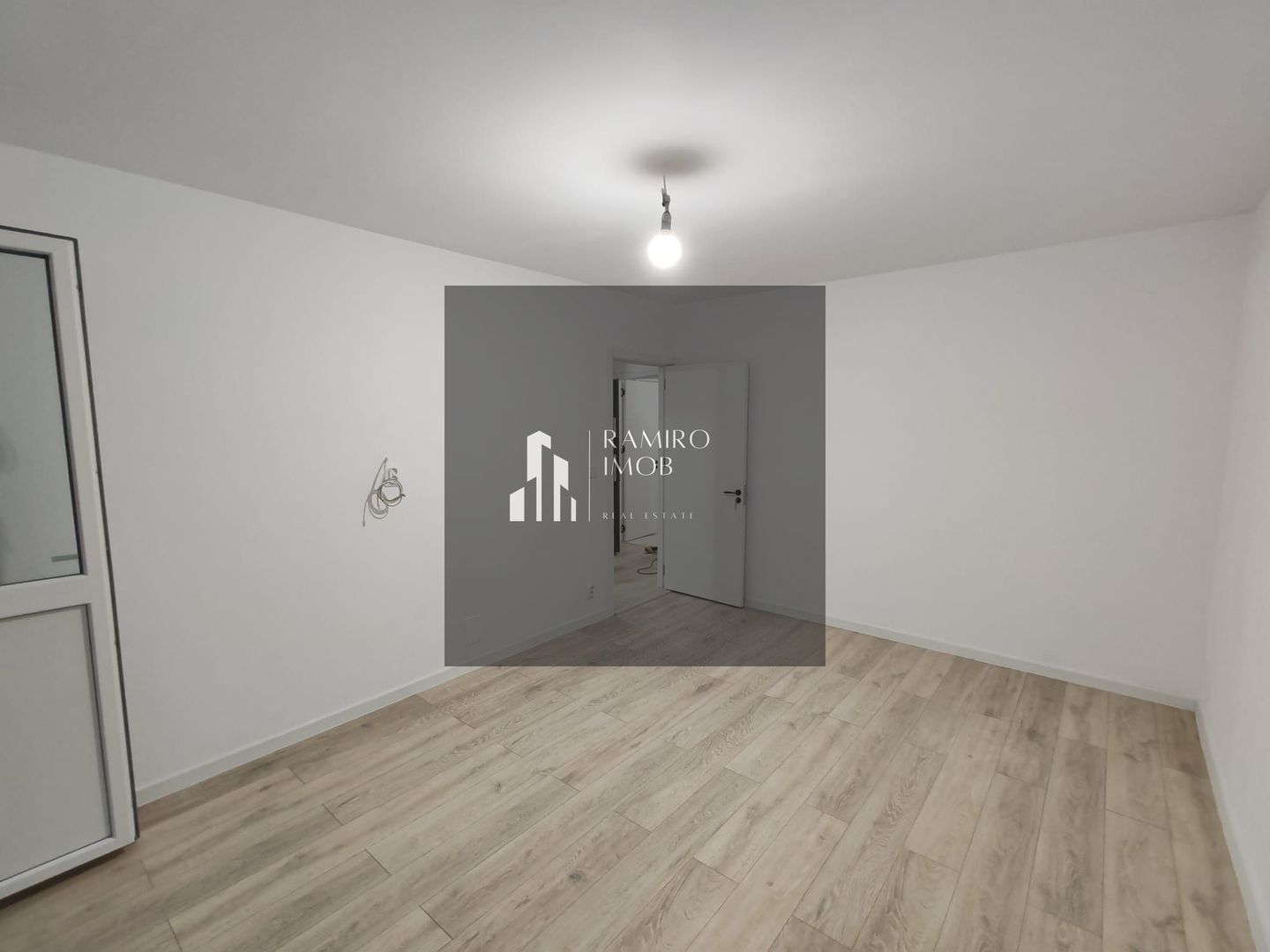 2 Camere - Sector 4 - Piata Progresu - Poză 3