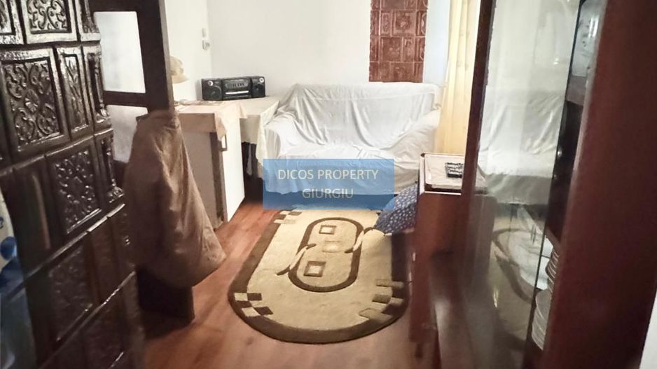 Casa de vanzare - Poză 3