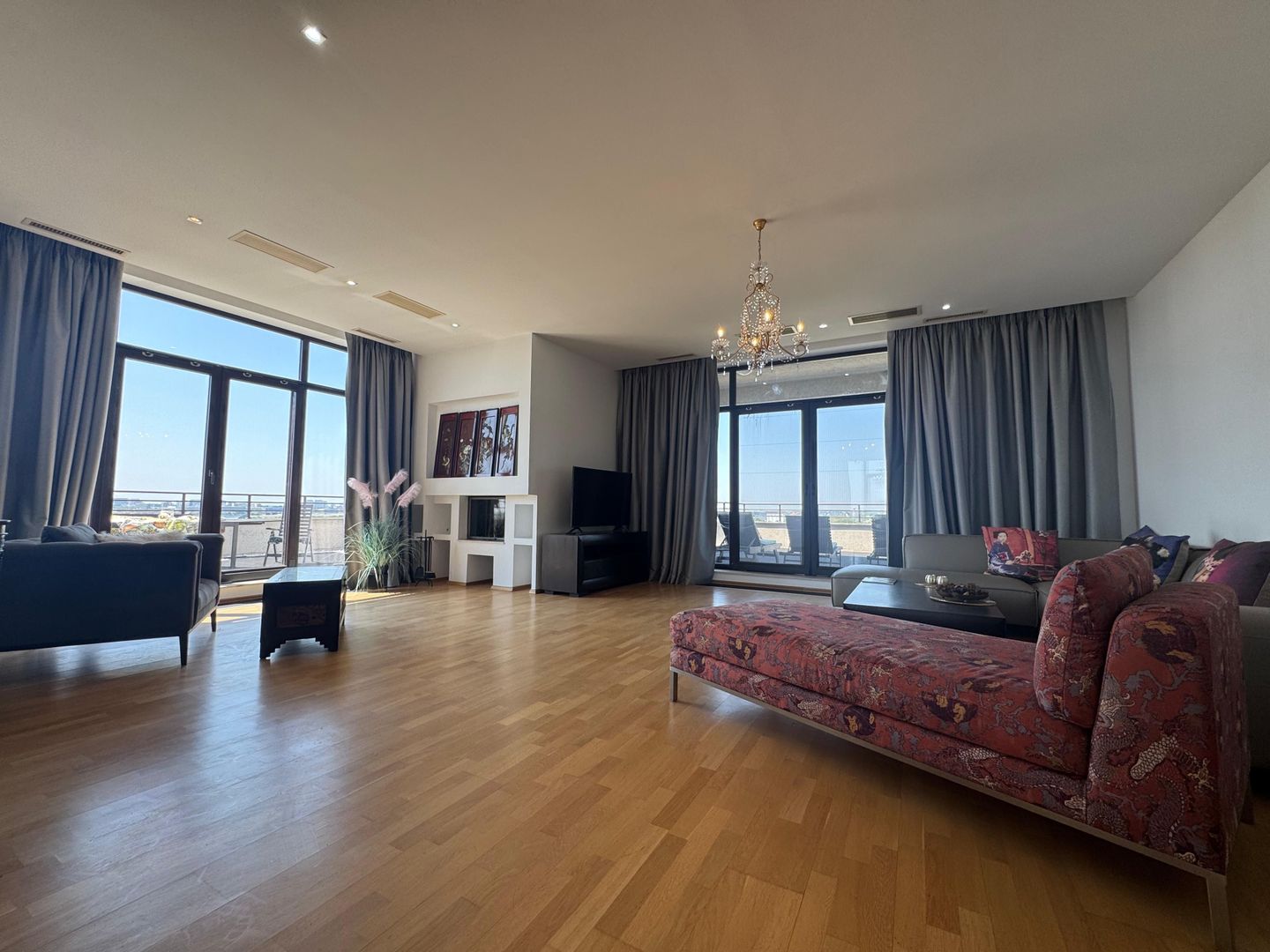 Inchiriere PENTHOUSE 250 mp+ 320 mp terasa| BANEASA- Privighetorilor - Poză 1