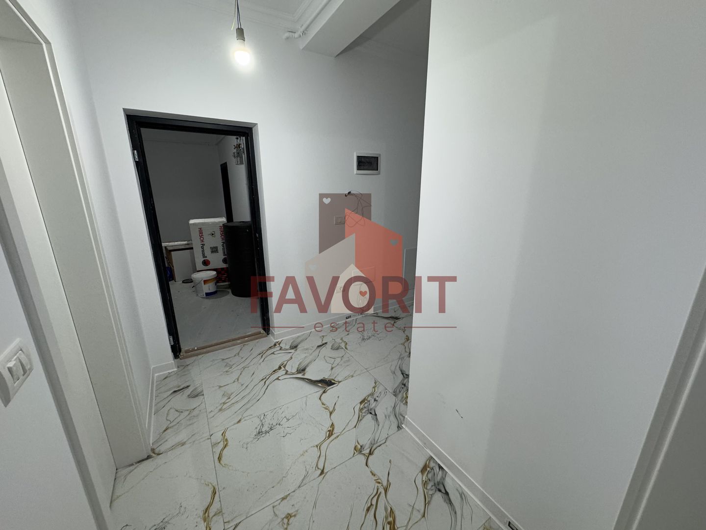 Etaj 2. Bloc nou. TVA 21% inclus in pret - Poză 12