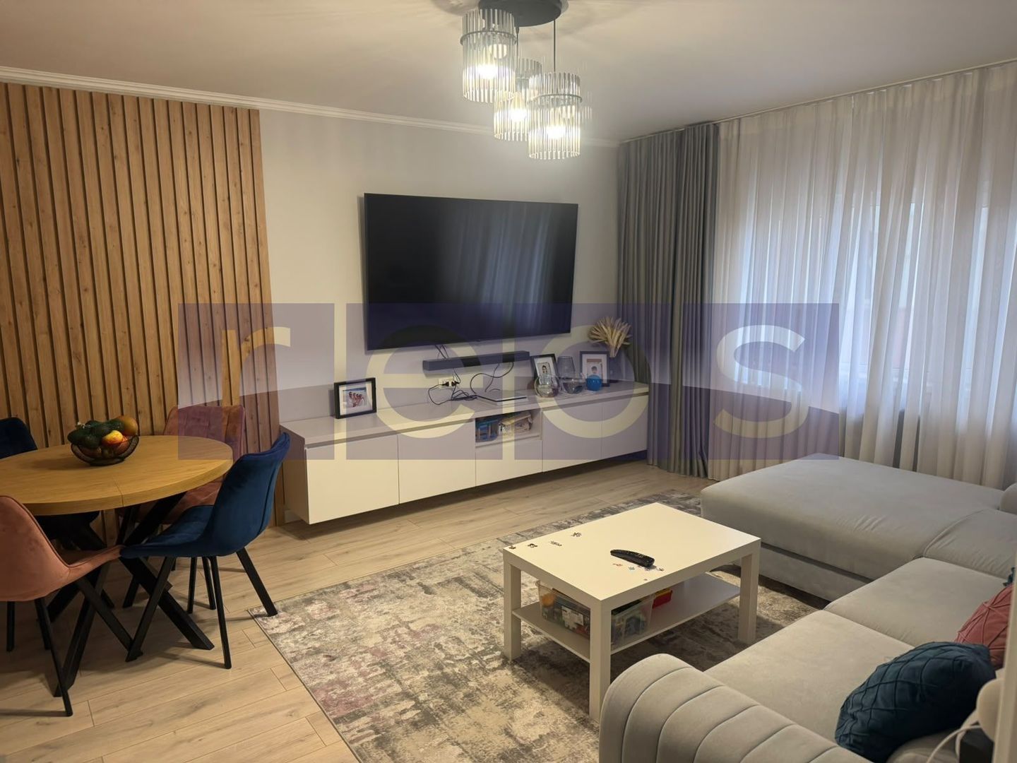 VANZARE 3 CAMERE DECOMANDAT -MALL VITAN - Poză 2