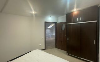 Apartament la casa cu 3 camere de inchiriat - Poză 9