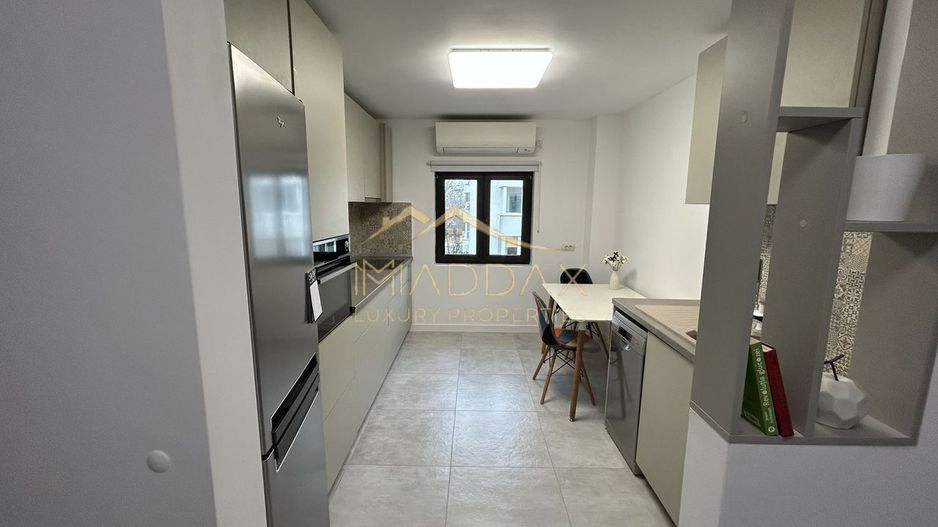 Proprietar vand ap 4 camere in Aviatiei - Poză 4