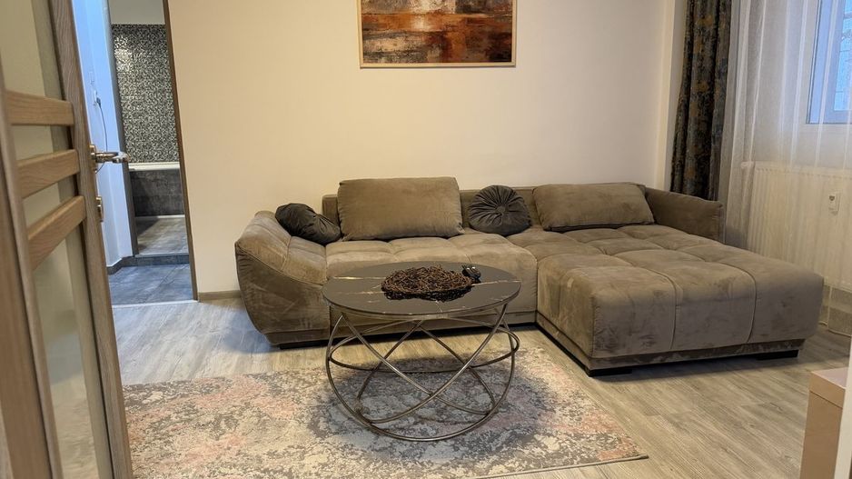 Apartament 2 camere, la 4 min. de metrou Piata Sudului/ Mall SunPlaza - Poză 1