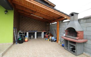 Sat Giroc, ideal pentru diverse afaceri sau pentru locuit. - Poză 30