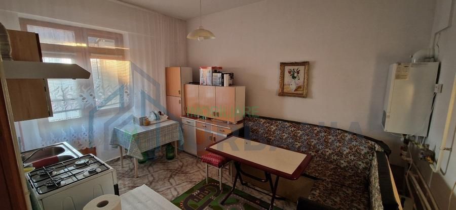 Apartament spatios 2 camere Pascani deal Pav S - Poză 13