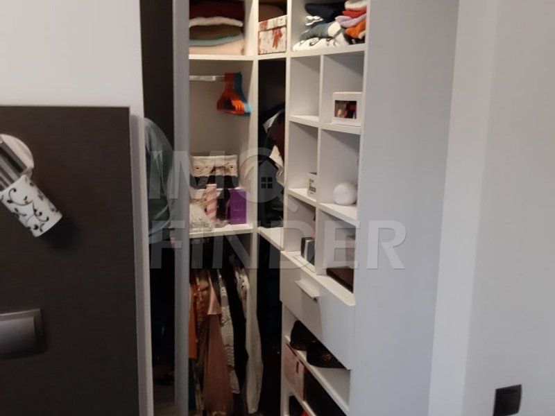 Vanzare apartament 3 camere GARAJ zona BMW - Poză 4