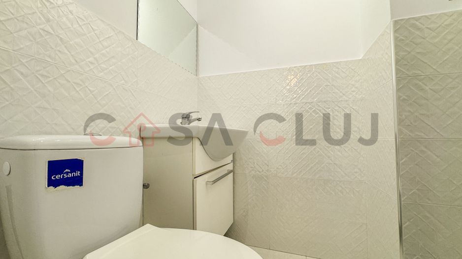 Apartament superb cu 3 camere, zona Big Belly / Platinia ! - Poză 9