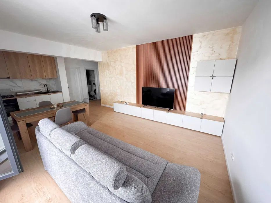 Apartament de inchiriat cu 2 camere Exigent Plaza - Poză 1