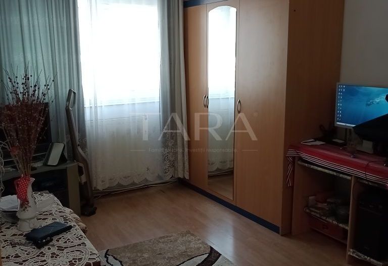 Garsonieră în zonă centrală, ideală pentru locuit sau investiție. - Poză 1