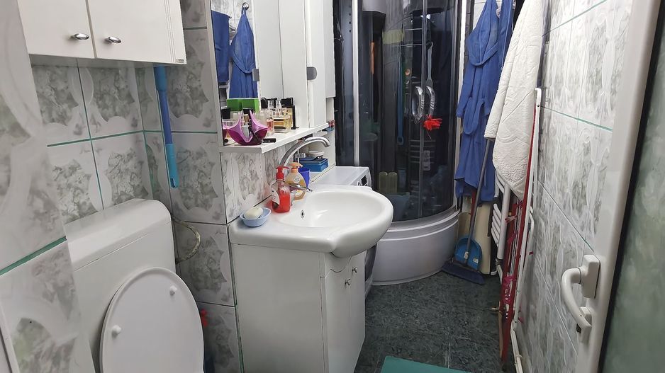 Apartament cu 2 camere, Etajul 1, 59mp, în Zona Industrială din Tecuci - Poză 5