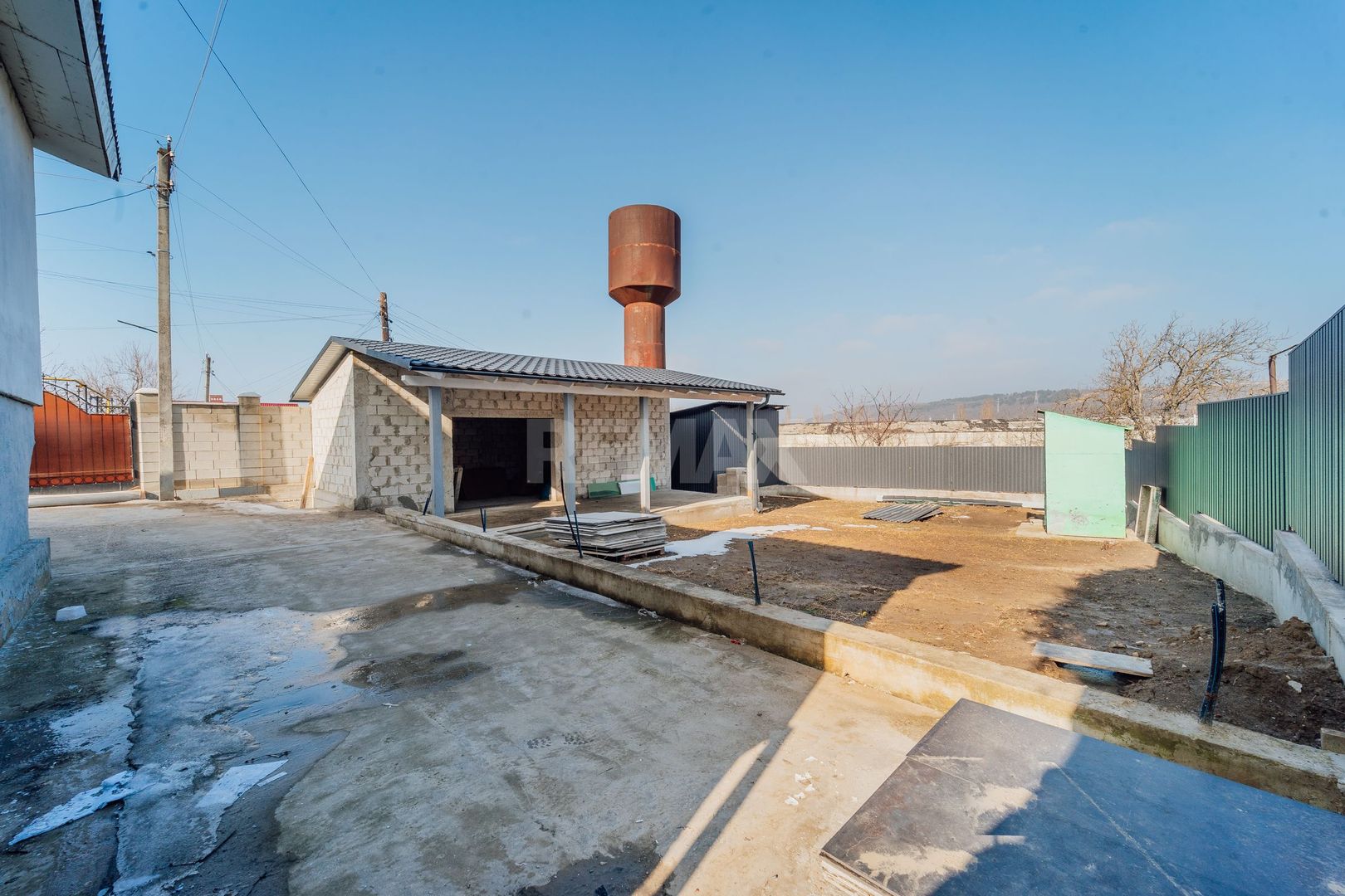 Casă în Vatra - strada centrală Linella - Poză 18
