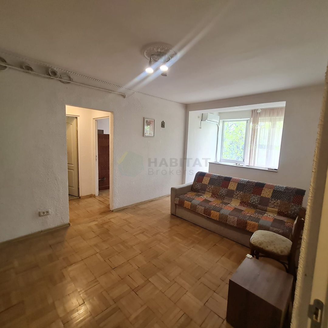 Apartament spațios de vânzare – 2 camere (extins la 3) – Cartier Pajura, Bucu - Poză 1