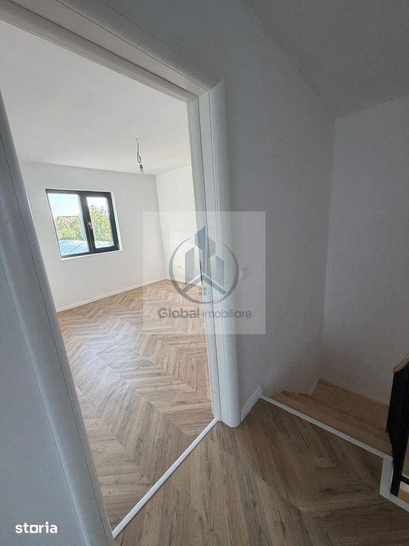 Casa de vânzare în Domnești, strada Ciutaci 5 camere - Poză 10