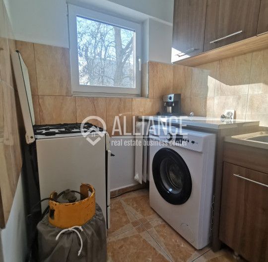 Zona Trocadero garsoniera mobilata termen lung - Poză 8