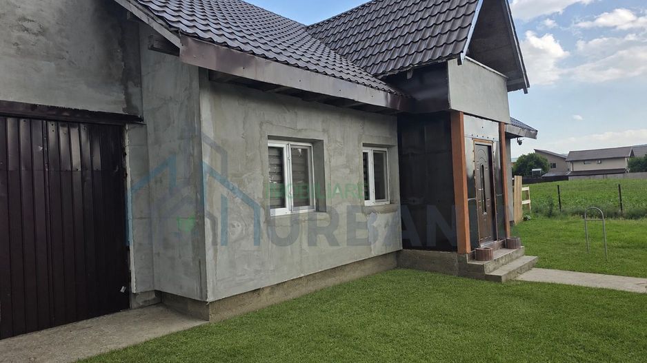 Casă P+M cu garaj, mansardă amenajabilă și teren de 500 mp în Dancu - Poză 3