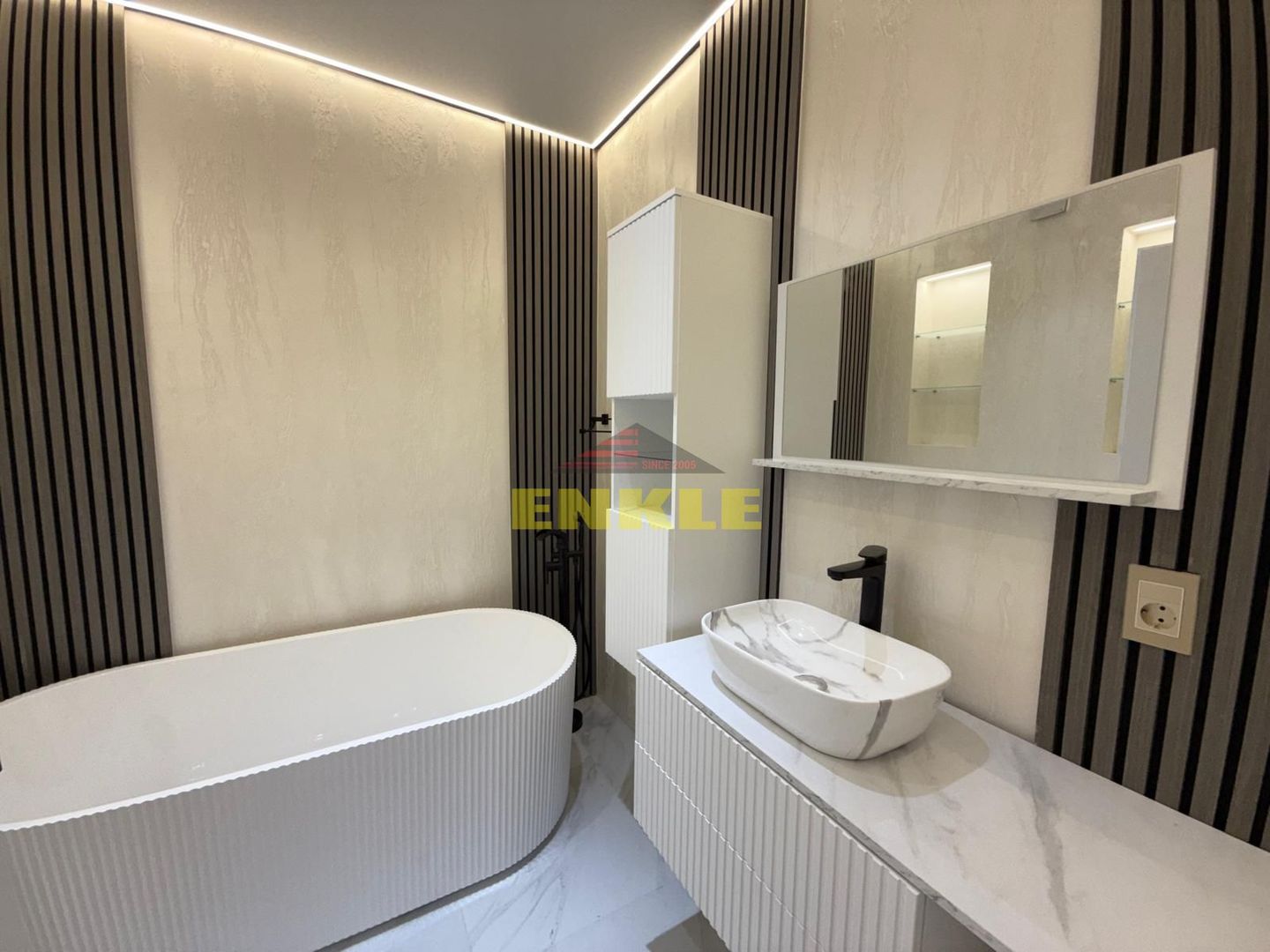 PENTHOUSE DE LUX/ÎNCHIRIERE - Poză 9
