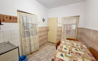 Casa cu 3 camere, zona Mihai Bravu - Poză 7