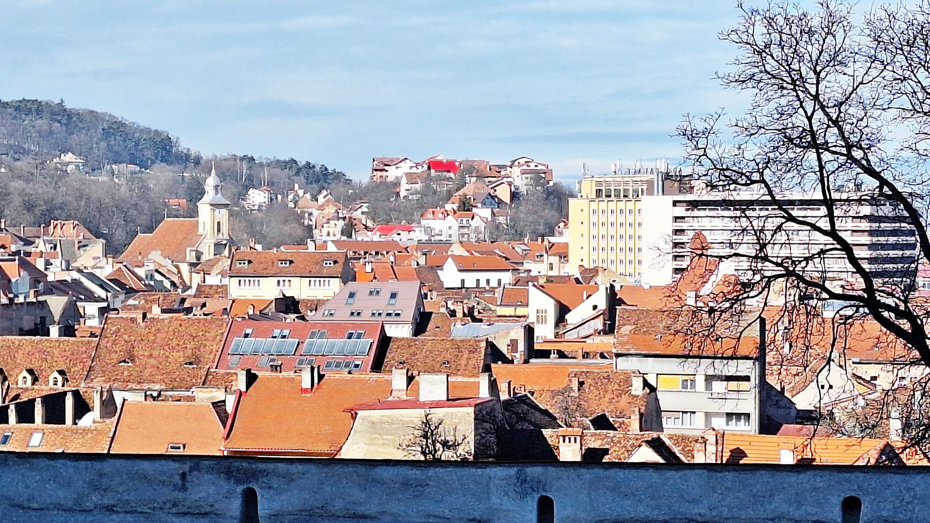 In Centrul Istoric al Brasovului apartament 100mp, vedere panoramica Comision 0! - Poză 1