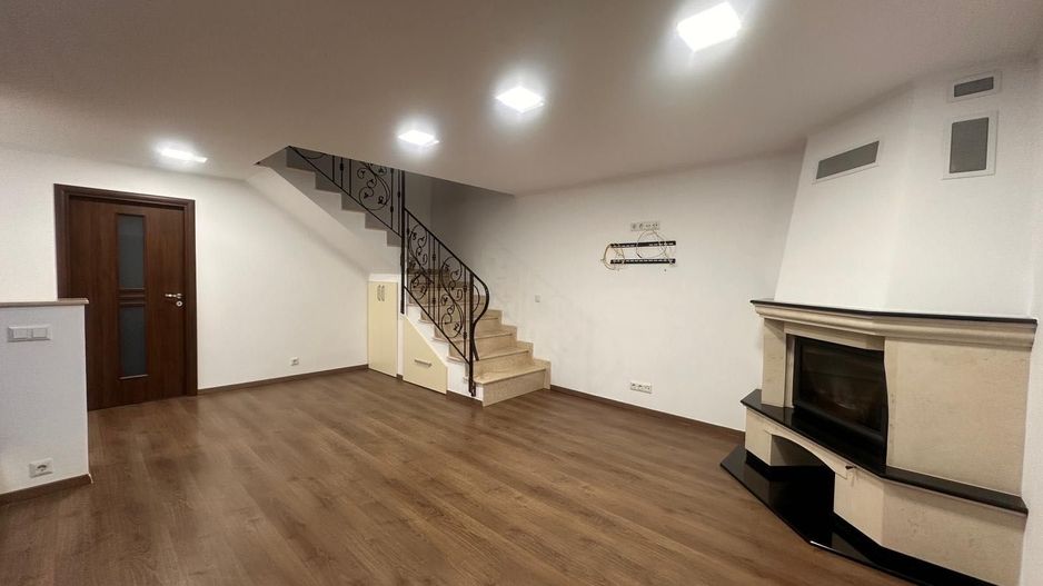 Casa de vanzare ! - Poză 4