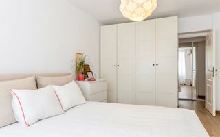 APARTAMENT COCHET DE 3 CAMERE LA INCHIRIERE PE CALEA VICTORIEI - Poză 4