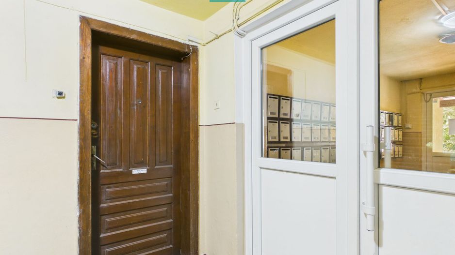 2 camere în Fortuna la preț de garsonieră - Poză 3