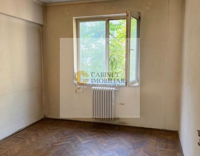 3 camere I Cismigiu  I De renovat I Etaj 4 - Poză 1