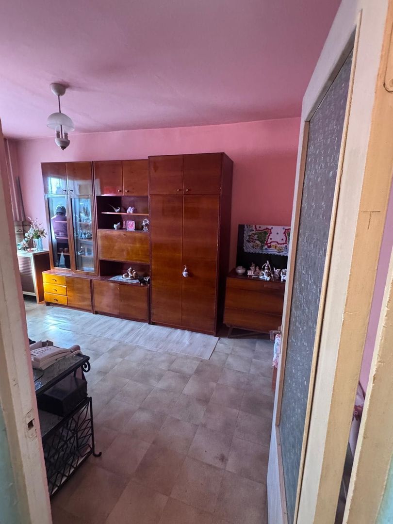Apartament cu 1 camera 24 mp etaj 2/4 Marasti - Poză 2