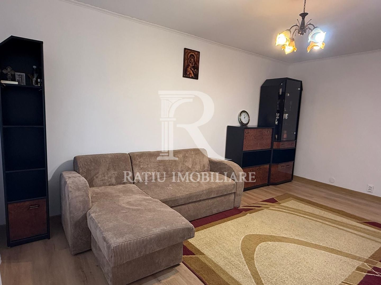 Apartament cu 3 camere | Apostol Andrei | Etajul 1 | Oradea - Poză 1