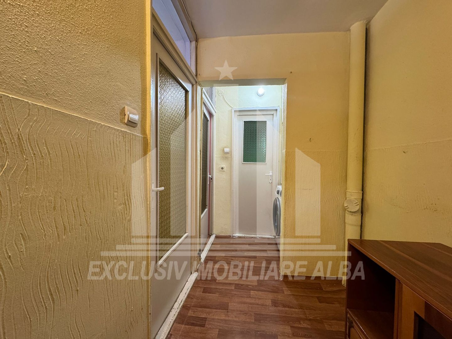 Apartament cu 3 camere decomandate de inchiriat, Cetate - Poză 5