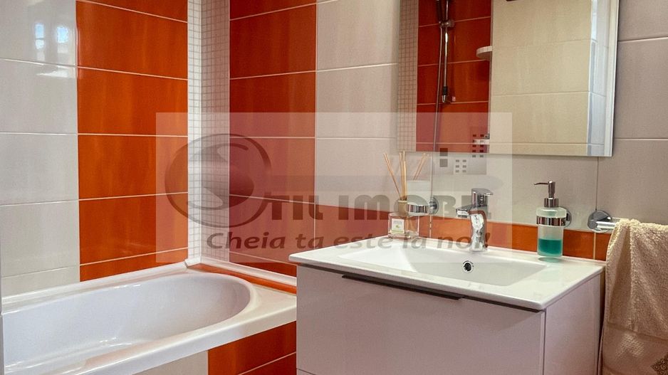 Apartament tip Penthouse zona Cug 130 mp - Poză 24
