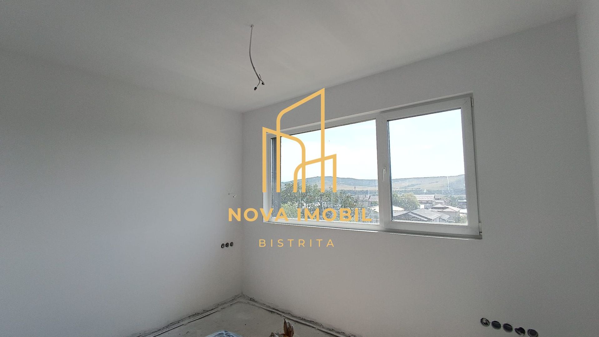 Case la cheie in Viisoara cu o panorama superba - Poză 19