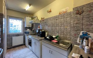 Apartament decomadat cu 3 camere, etaj 2 Cartier Valea Aurie - Poză 4