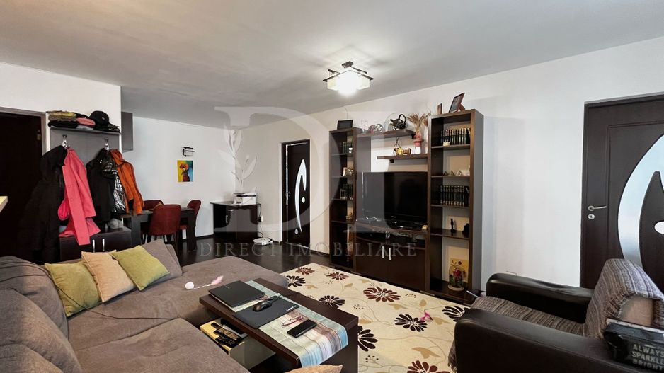 Apartament de 3 camere | de vanzare | Parcare inclusa - Poză 17