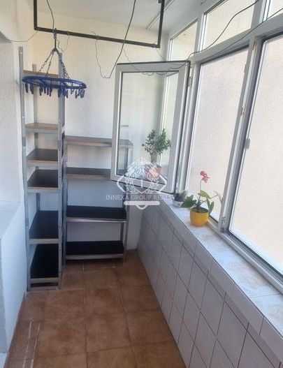 Apartament 2 camere | Strada Barcă | 54 mp | Boxă la subsol | Bloc reabilitat - Poză 3