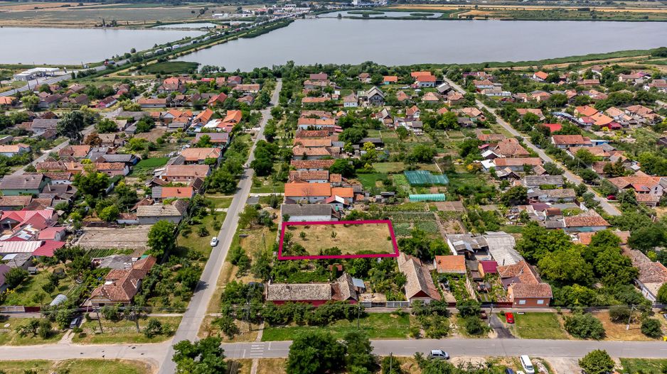 Rezervat! Teren intravilan cu front stradal de 26 m, în Nădlac - Poză 5