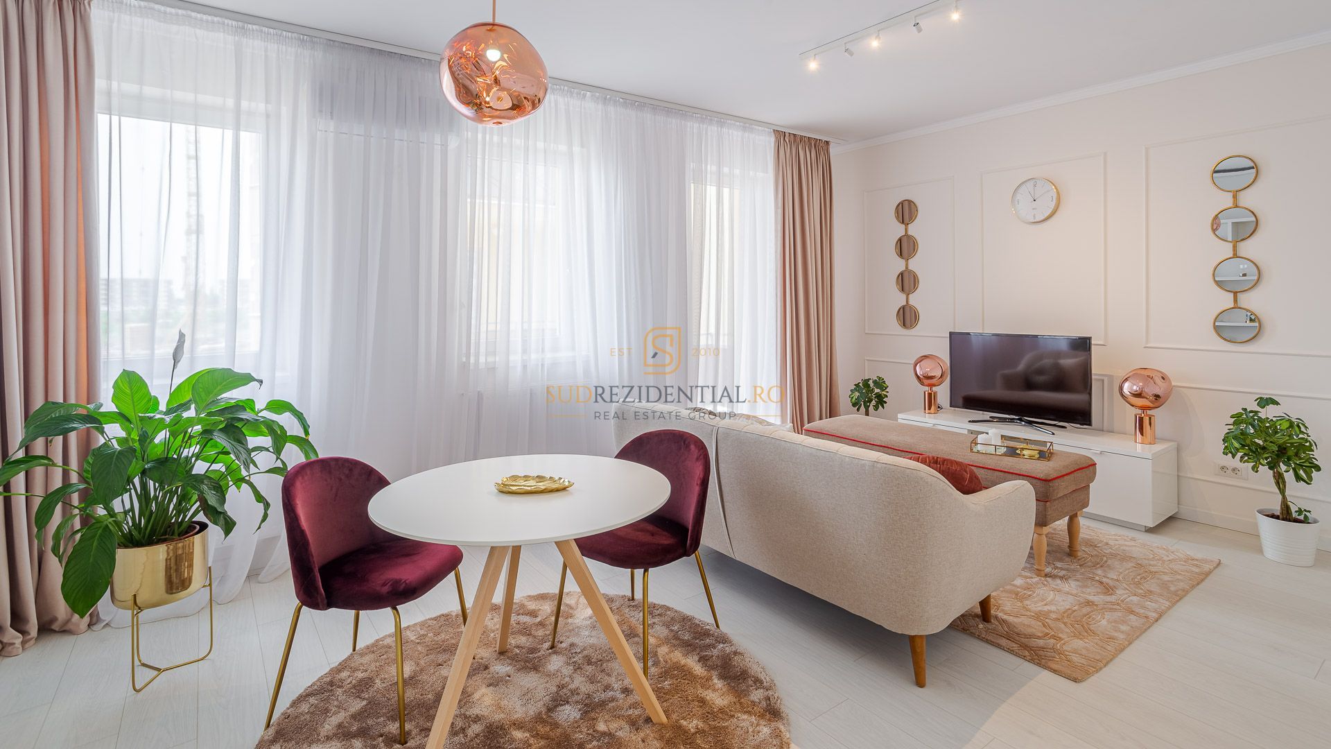 Apartament 3 camere, 2 bai, logie, Sector 4 – Comision 0, Grand Arena - Poză 1