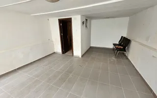 Casa de locuit si spatiu comercial, Cetate - Poză 13