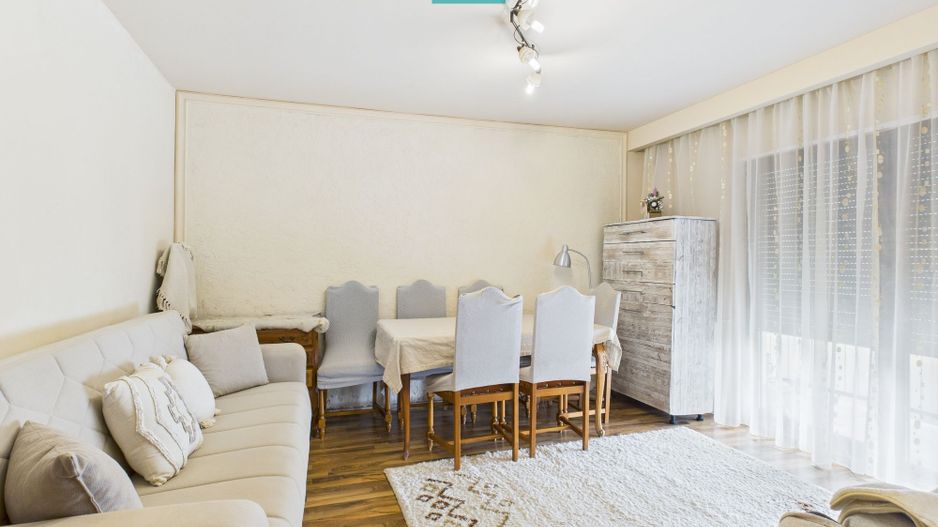 Apartament ultracentral și 2 locuri de parcare - Poză 1
