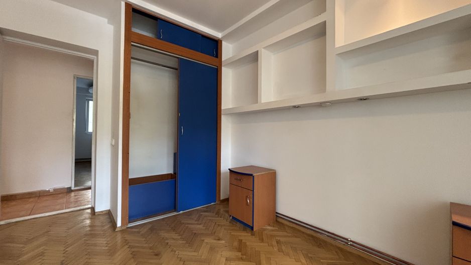 Apartament 3 camere | Etaj 1 | Centrală proprie | Instalații - Poză 15