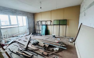 APARTAMENT 3 CAMERE ETAJ 4 GRUI CAMPULUNG - Poză 1