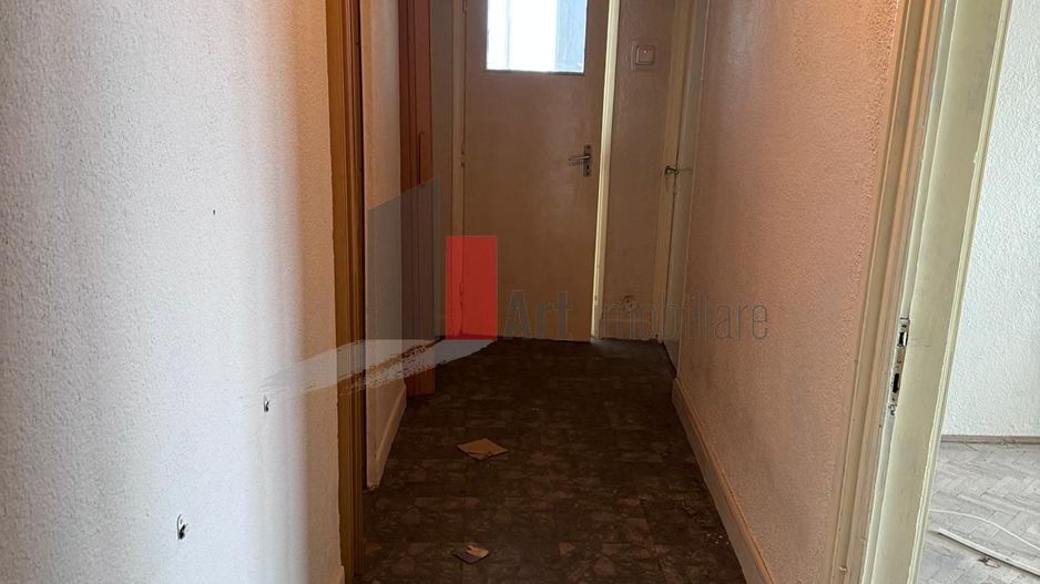 Vânzare apartament 3 camere Piața Progresu - Poză 16