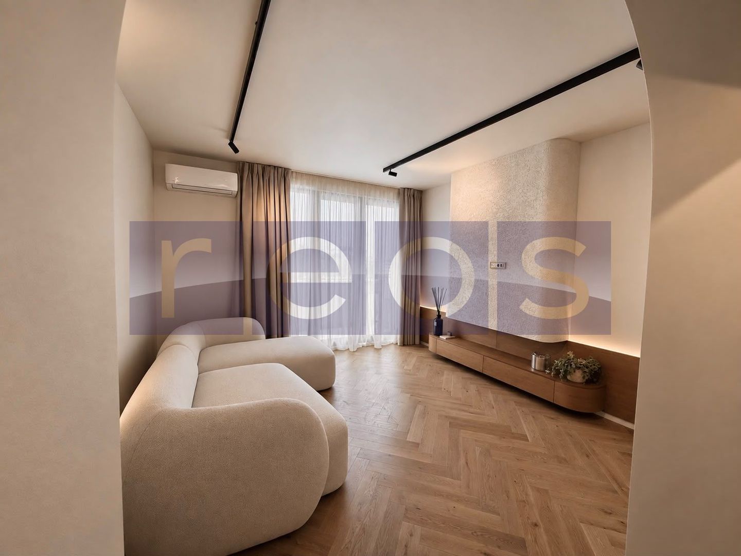 Apartament cu 4 camere Bd. Unirii | loc parcare inclus | vedere C. Poporului - Poză 5