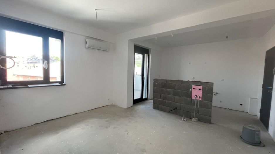 Oază urbană lângă Parcul Brătianu–apartament modern cu terasă spațiosa - Poză 9