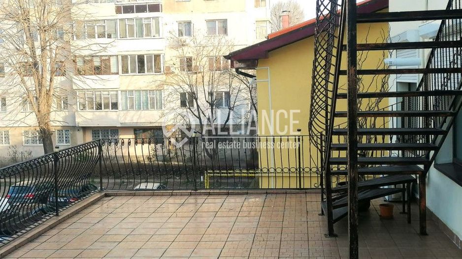 KM4-5 (COD10) - Birouri de inchiriat in cladire mixta - Poză 2